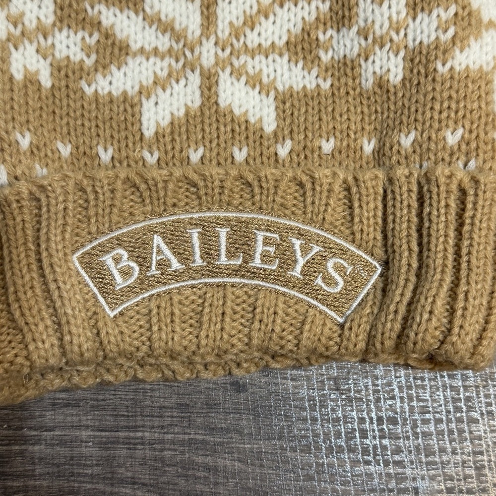 Baileys Irish Cream Embroidered Knit Beanie Hat Puff Ball Beige Toboggan Winter - Picture 2 of 7